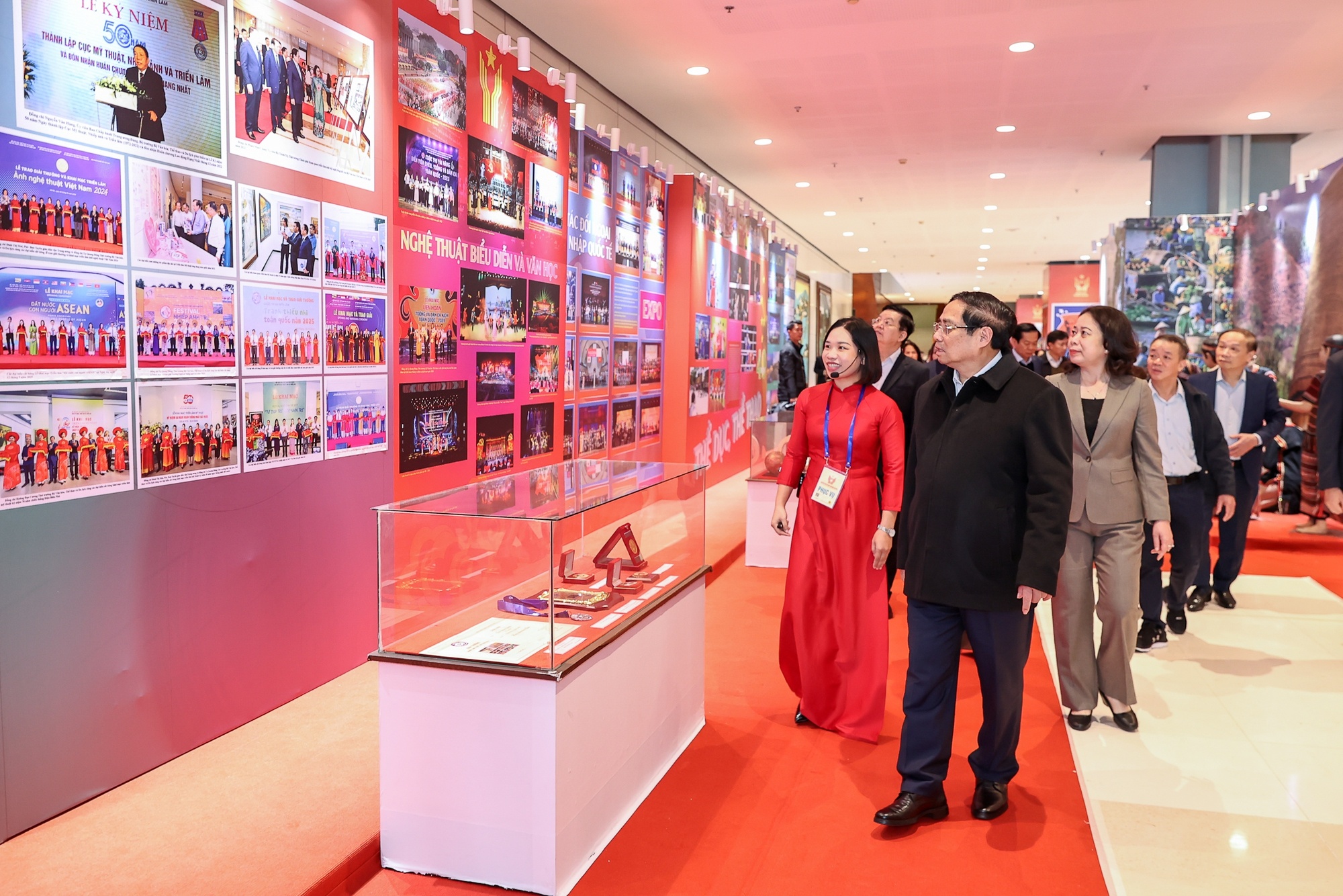 Thu tuong Pham Minh Chinh anh 8