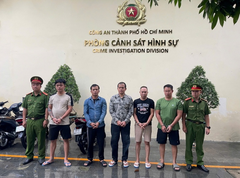 Cong ty Dat Bac,  Doanh nghiep Dat Bac,  Lanh dao Dat Bac,  Nhan vien Dat Bac,  Le
 Phong Gia Lai,  Cong ty Hoang Phat,  Doanh nghiep Hoang Phat anh 2