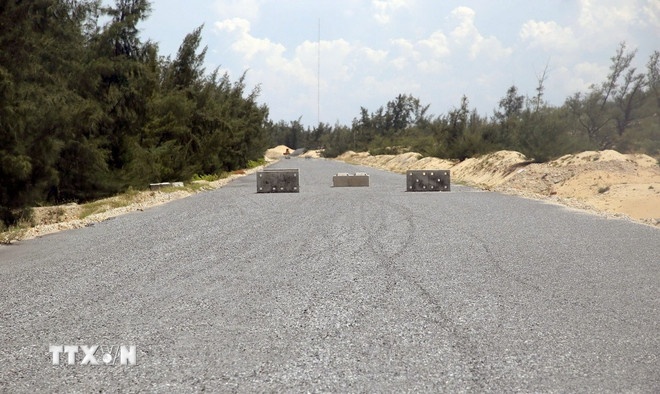 Du an,  Duong ven bien,  Quang Tri anh 3