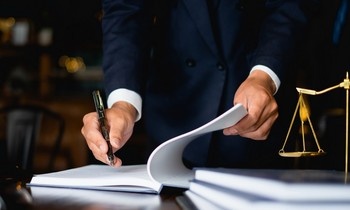 Xu phat doanh nghiep xuat khau lao dong vi pham ve cong khai thong tin hinh anh