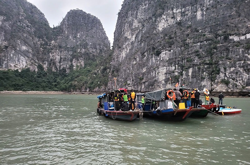 to chuc danh bac,  Vinh Ha Long anh 2