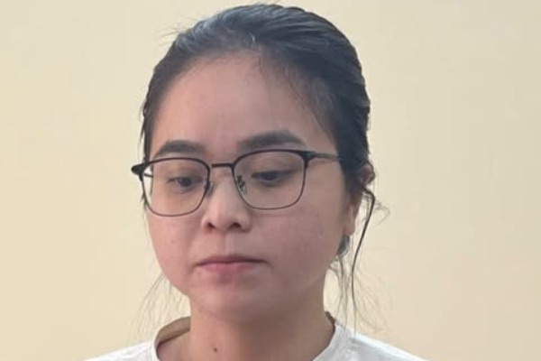 Bat tam giam cuu nhan vien ngan hang lua dao tren 1 ty dong hinh anh