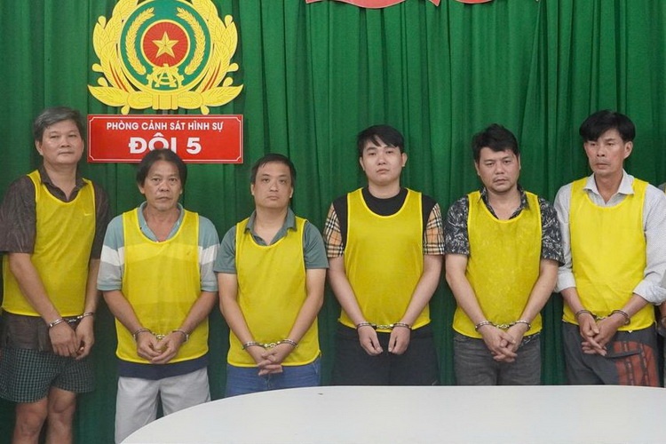 Danh sap duong day ca do Bong88, giao dich gan tram ty dong hinh anh