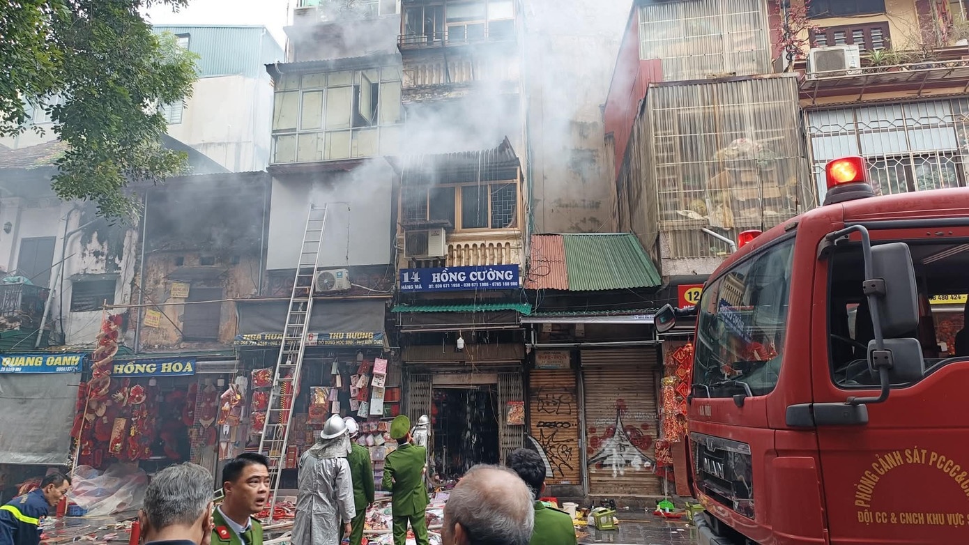 Chay pho co Hang Ma anh 3