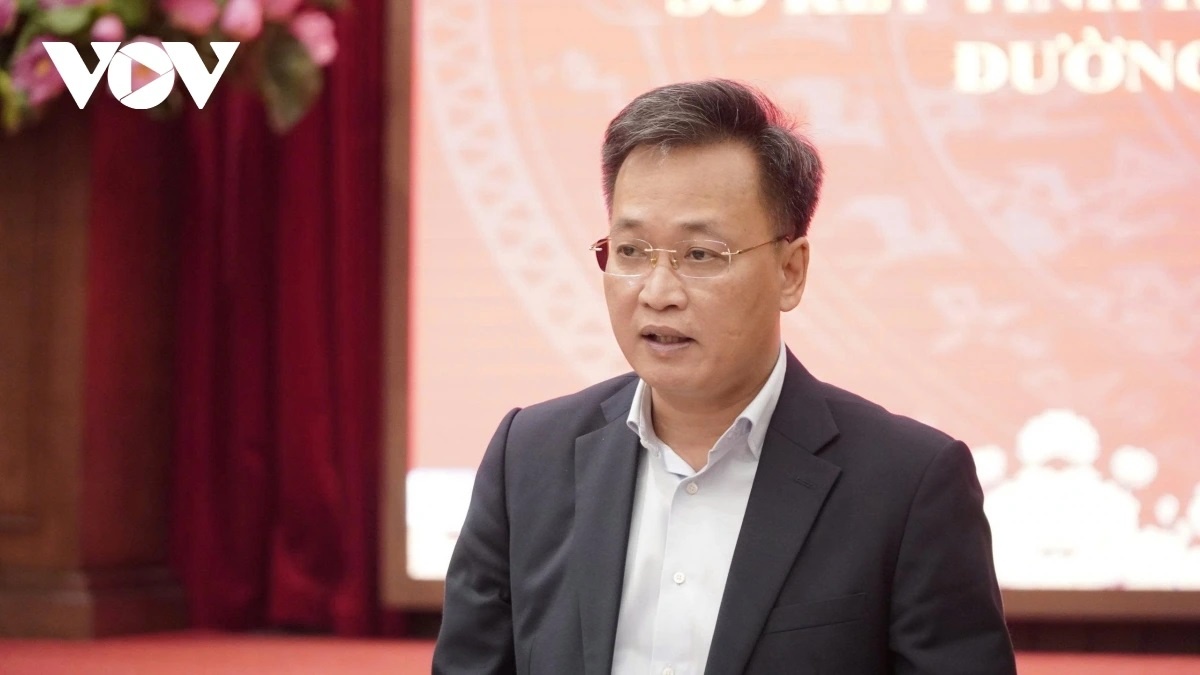 Bi thu Nguyen Duy Ngoc anh 2