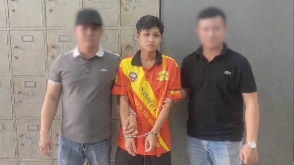 Trom vang cua 'vo dong gioi' roi bo tron hinh anh