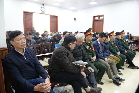 Tap doan Phuc Son,  Nguyen Van Hau anh 1