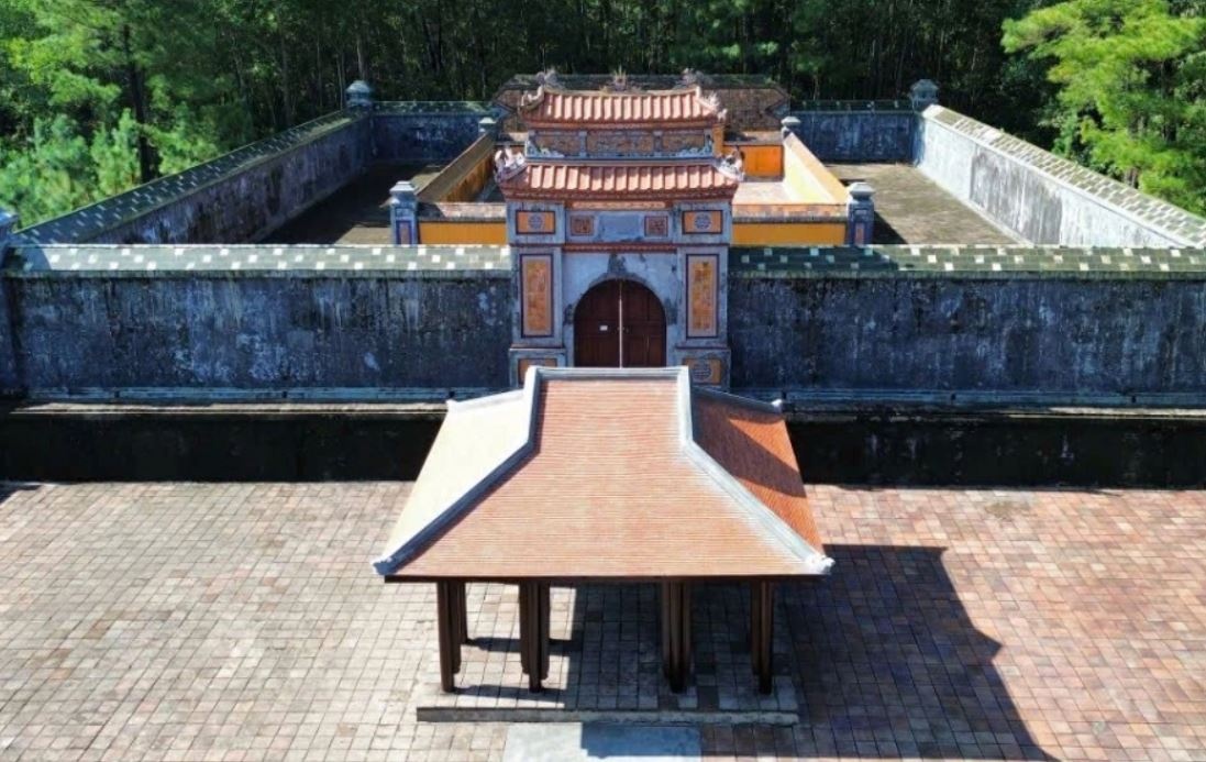 De xuat do cong trinh trai phep tai lang vua Thieu Tri hinh anh