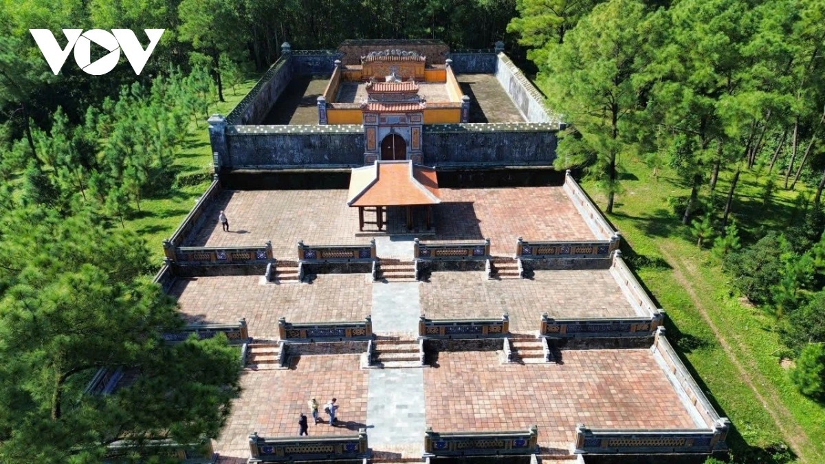 lang vua Thieu Tri anh 2