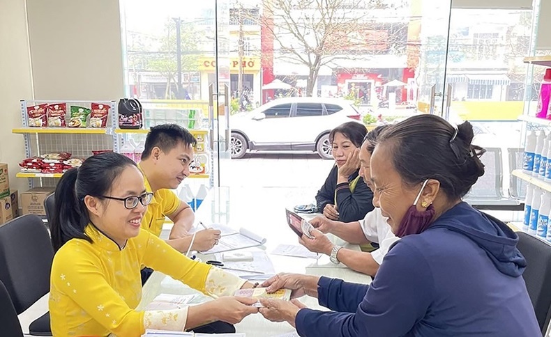 Tra gop 2 thang luong huu, tro cap BHXH truoc Tet Nguyen dan hinh anh