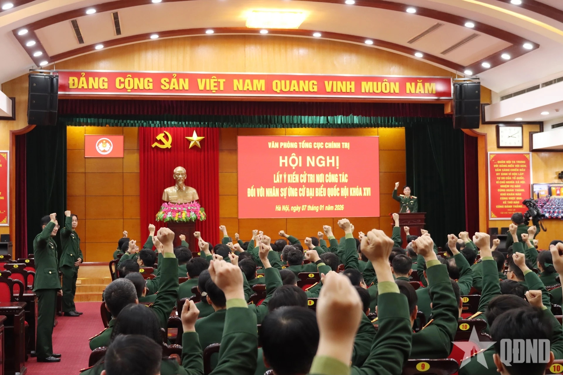 Quoc hoi khoa XVI anh 2