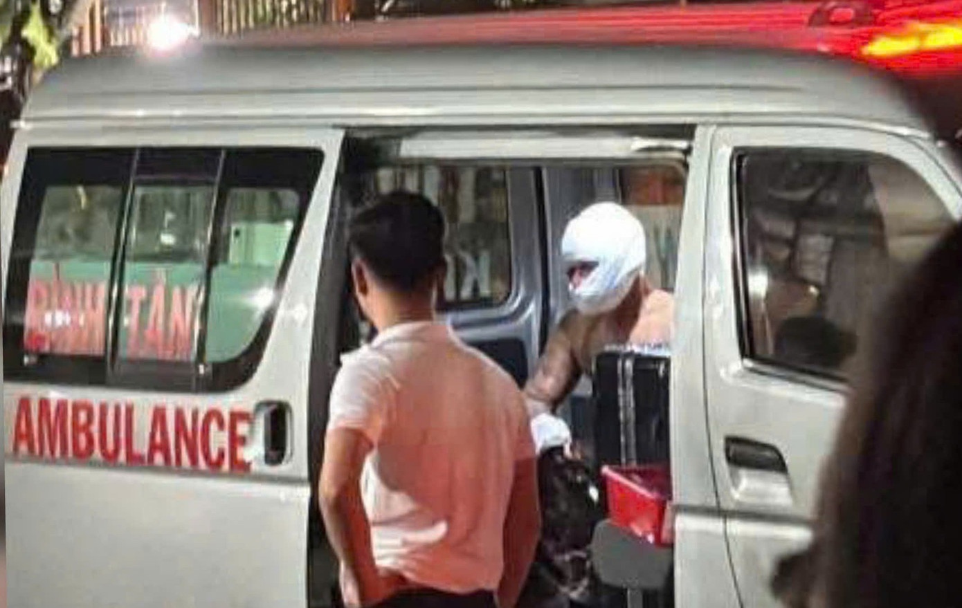 Hai nhom au da o quan nhau, mot nguoi be bet mau tai TP.HCM hinh anh