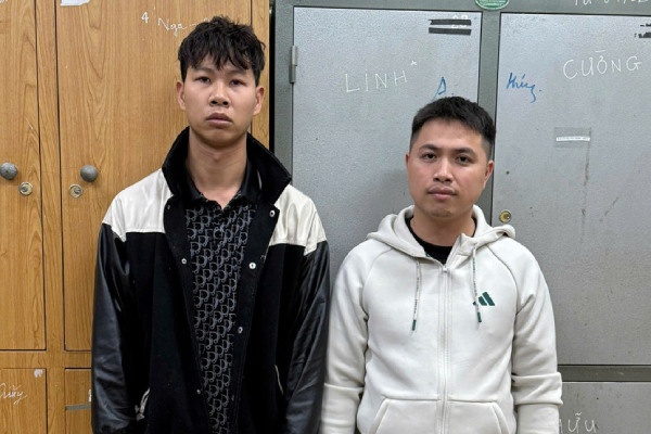 Bat giu Cong 'hau', admin page 'Pho Thuong Dan' va dong bon hinh anh