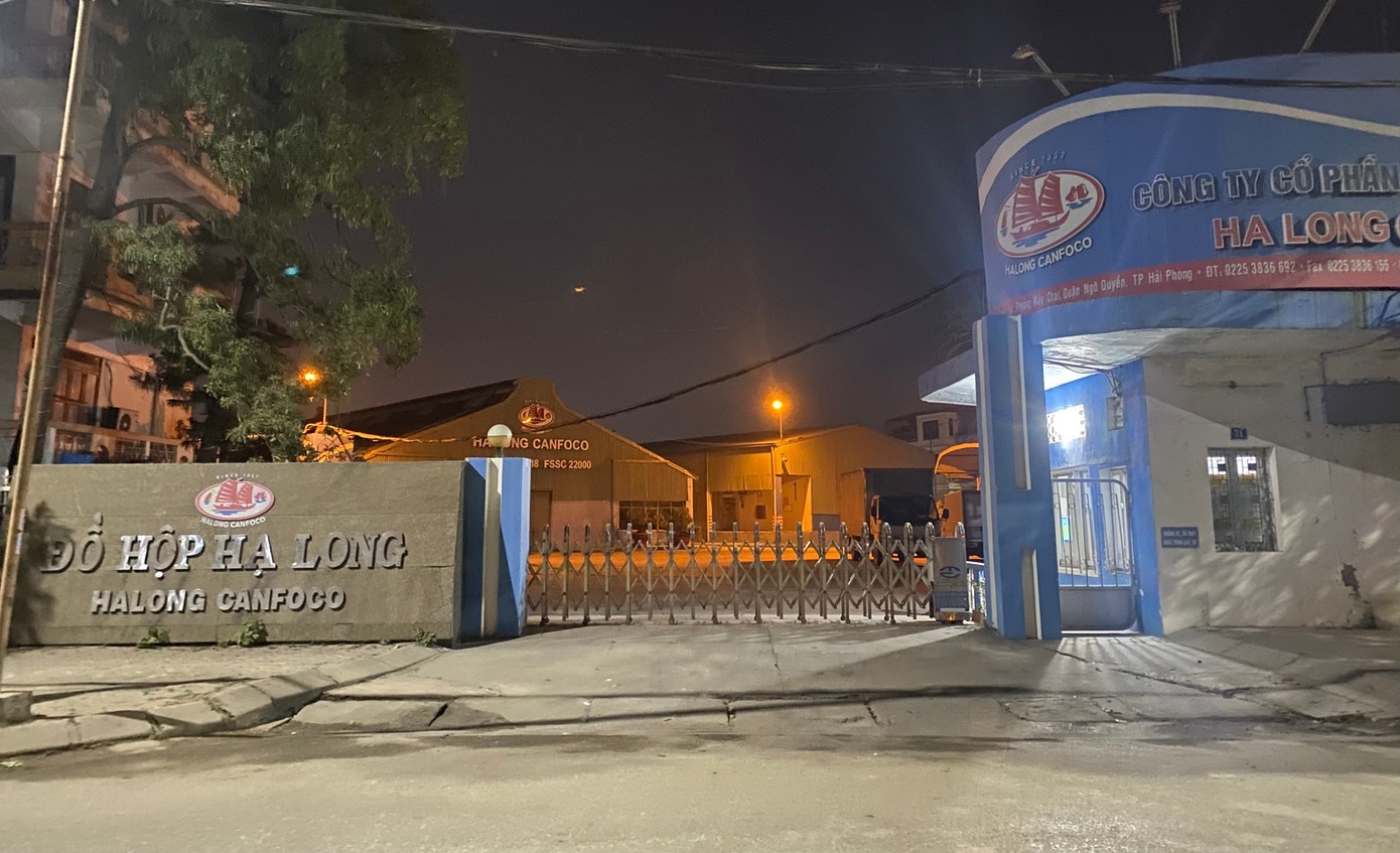 Khoi to 9 bi can lien quan vu hon 120 tan thit lon nhiem benh hinh anh