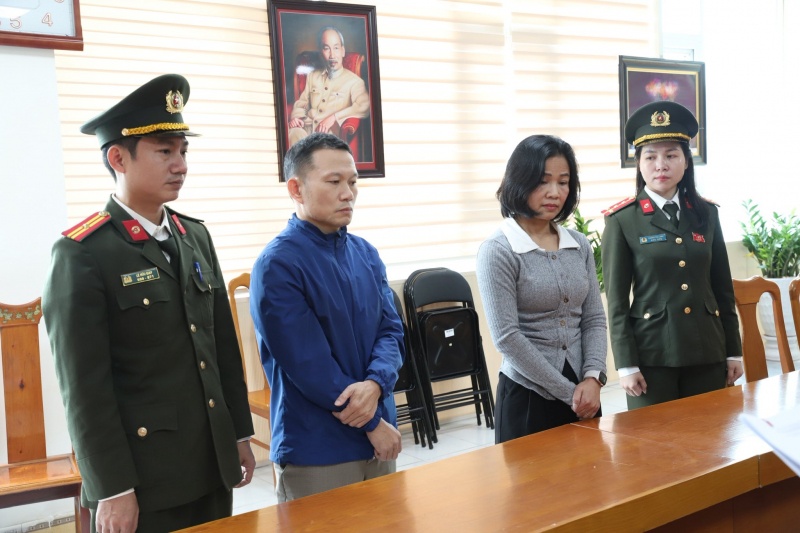 Bat nu Giam doc,  Huan luyen Thi dau,  TDTT Ha Tinh anh 1