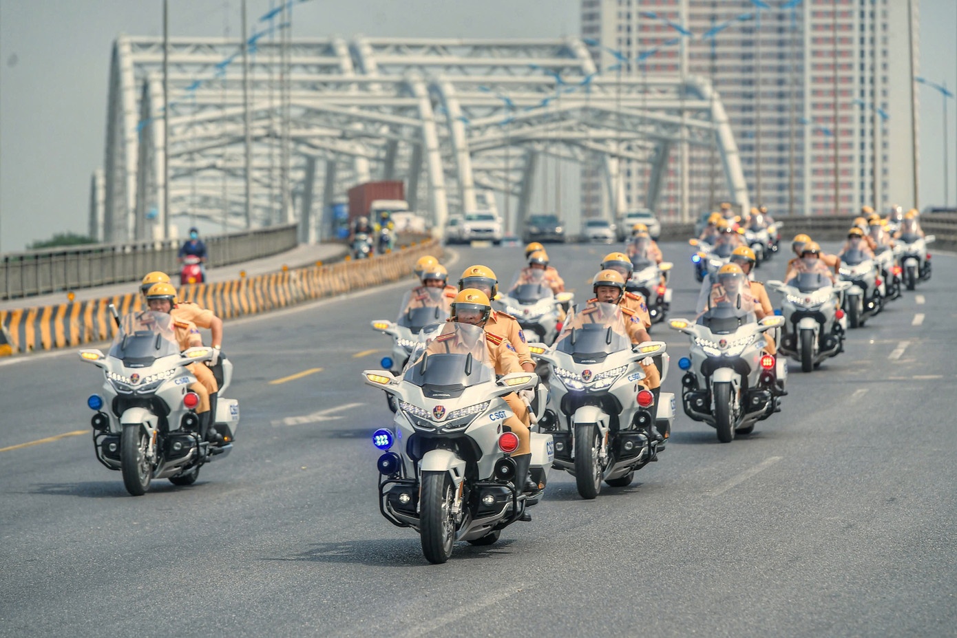 Lich han che, tam cam phuong tien trong thoi gian dien ra Dai hoi Dang hinh anh