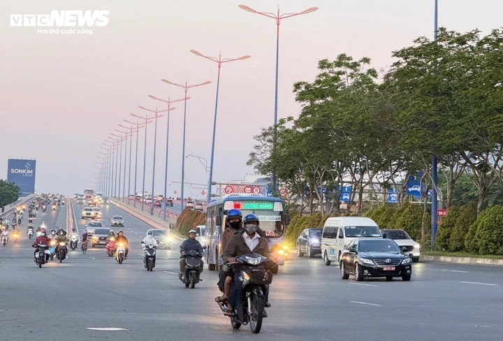 TP.HCM lanh 17 do anh 1