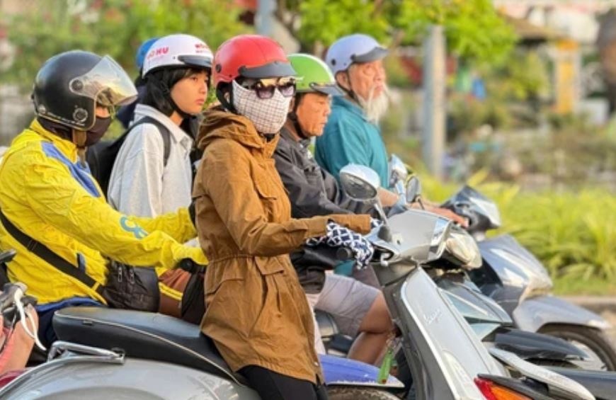 Chuyen gia: TP.HCM con 2-3 dot lanh tu nay den Tet Nguyen dan hinh anh