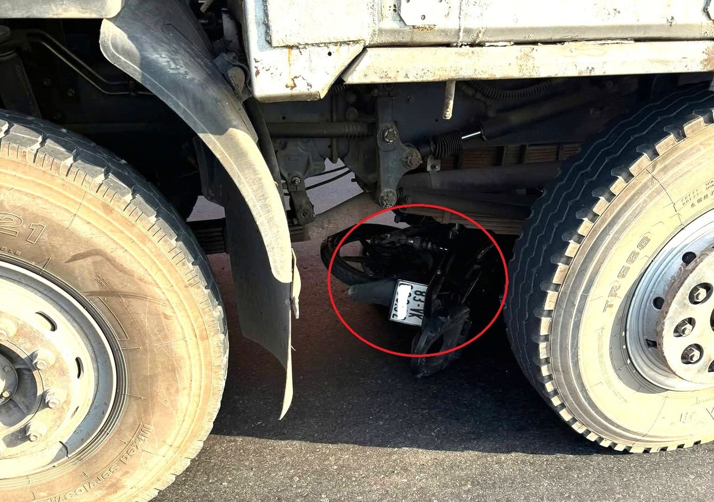 Xe may lot gam TP.HCm anh 2