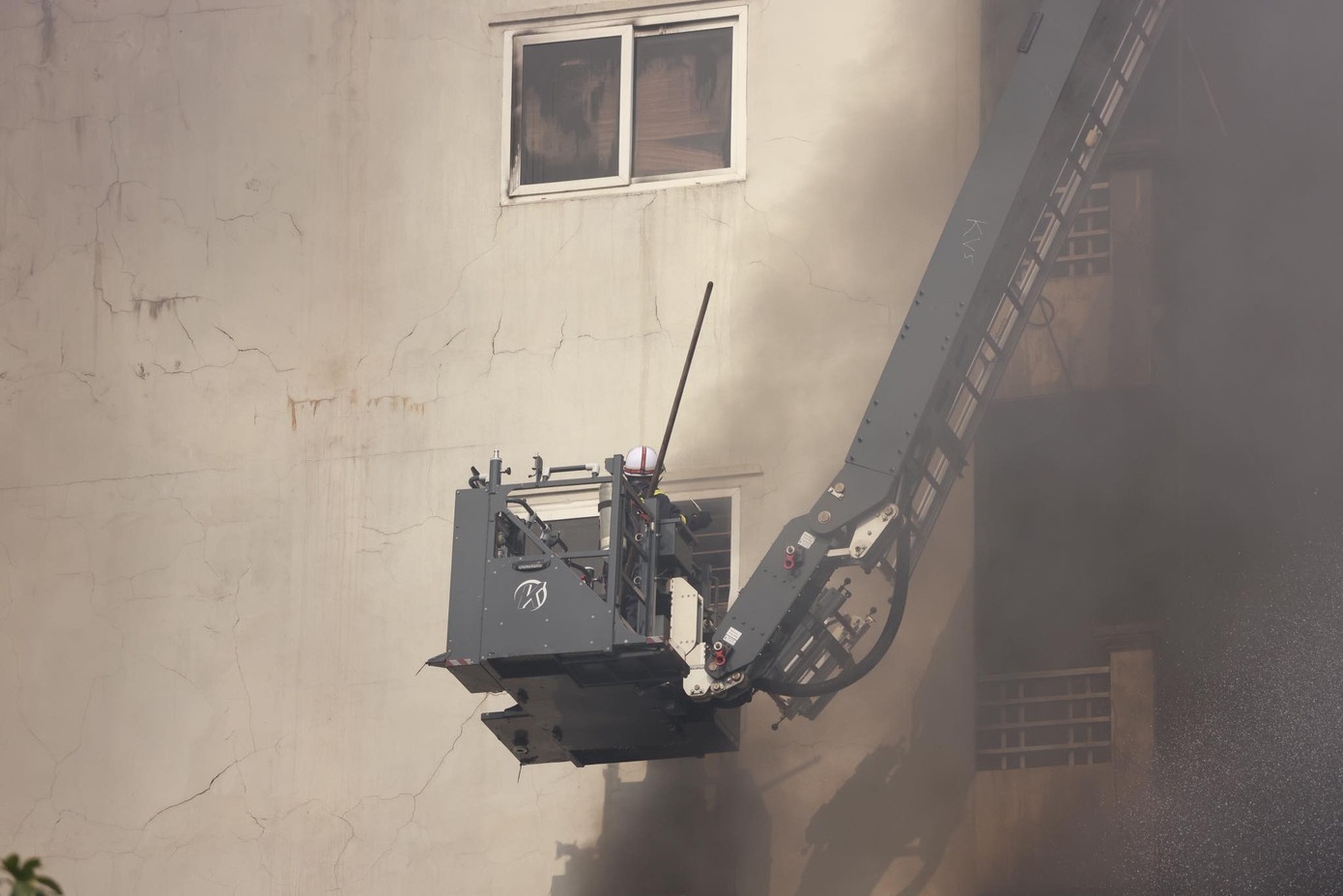 Chay nha Ha Dong anh 3