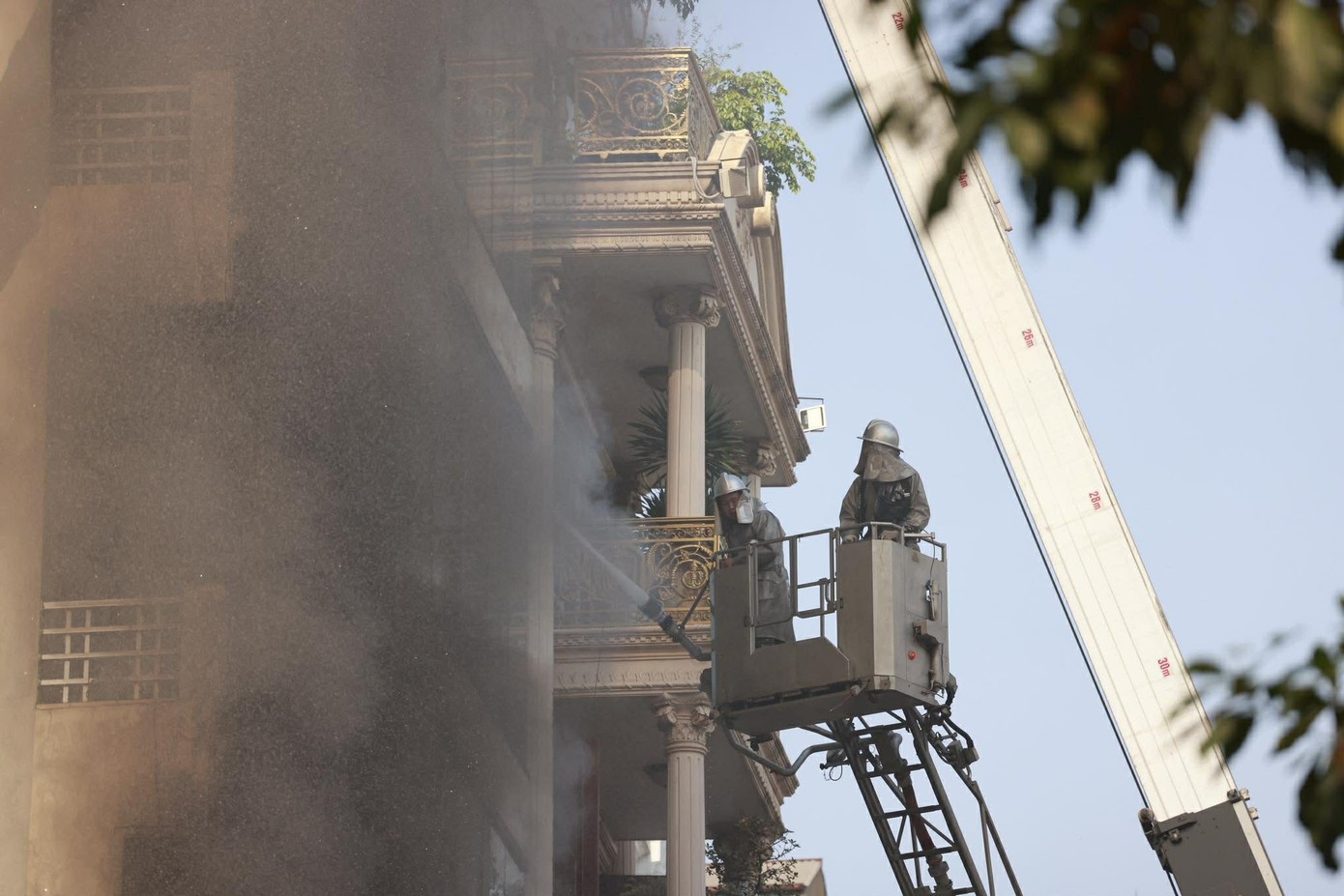 Chay nha Ha Dong anh 7