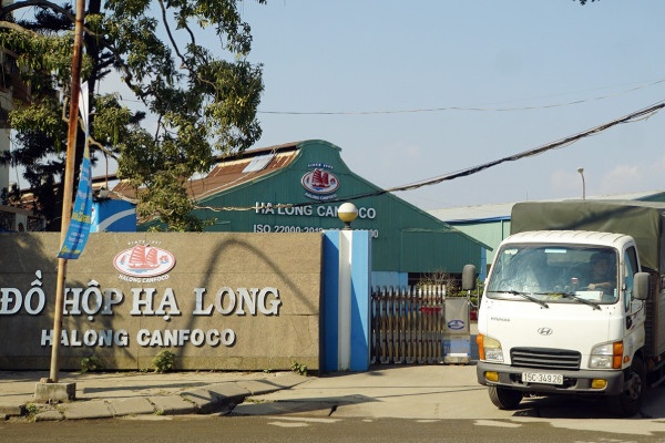 Khoi to Tong giam doc Cong ty CP Do hop Ha Long va 3 nhan vien hinh anh