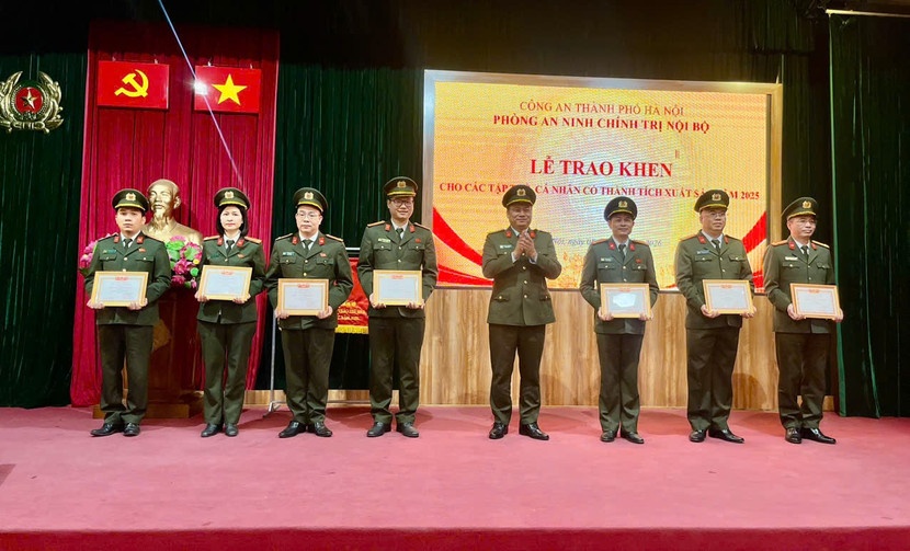 an ninh,  chinh tri noi bo,  Ha Noi anh 5