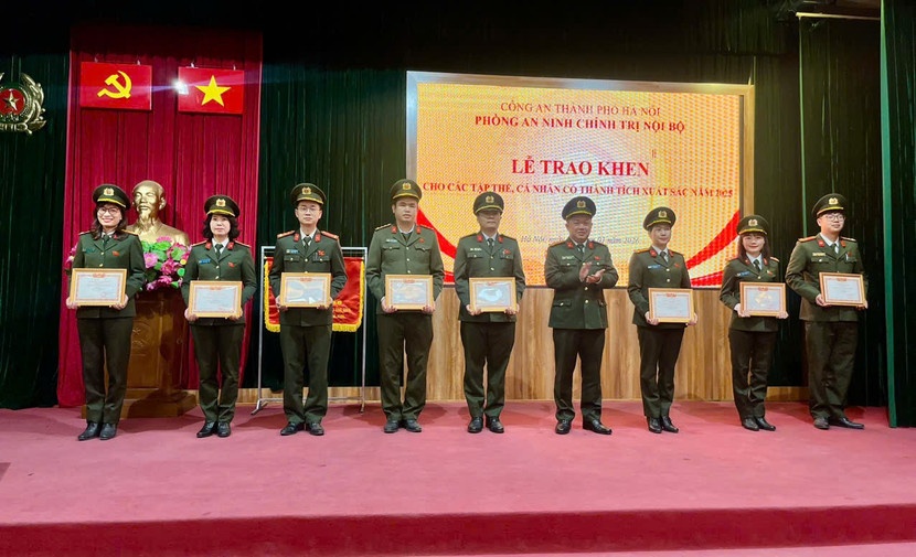 an ninh,  chinh tri noi bo,  Ha Noi anh 6