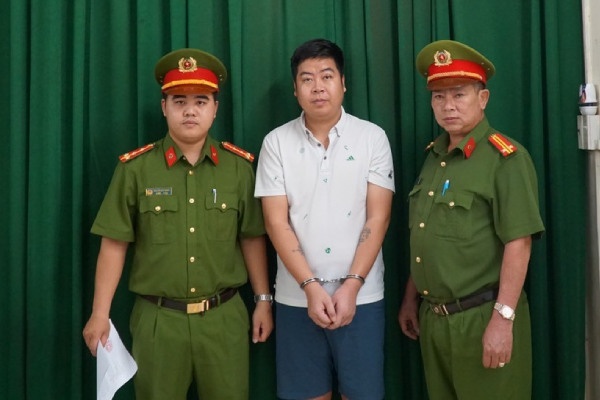 Bat them 7 doi tuong doi no thue nup bong hop dong mua ban no hinh anh