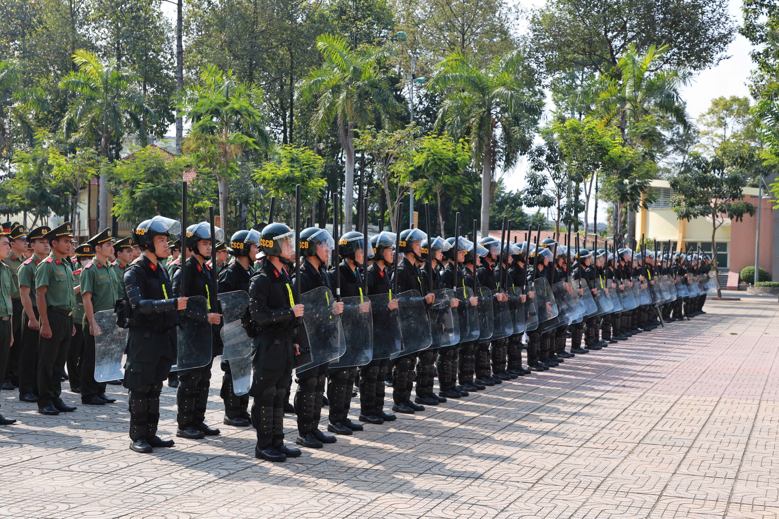 Dai hoc An ninh anh 6