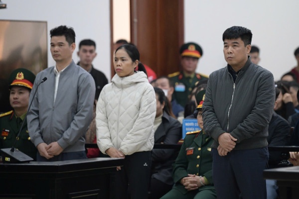 Chu tich Tap doan Phuc Son nhan them ban an 11 nam tu hinh anh