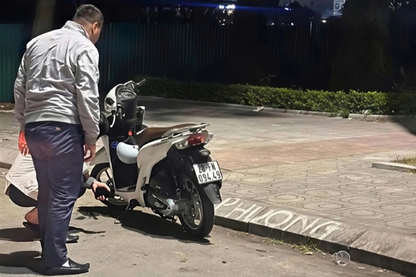 Nghi pham sat hai 2 phu nu o Hung Yen, bo xe may tai Bac Ninh hinh anh