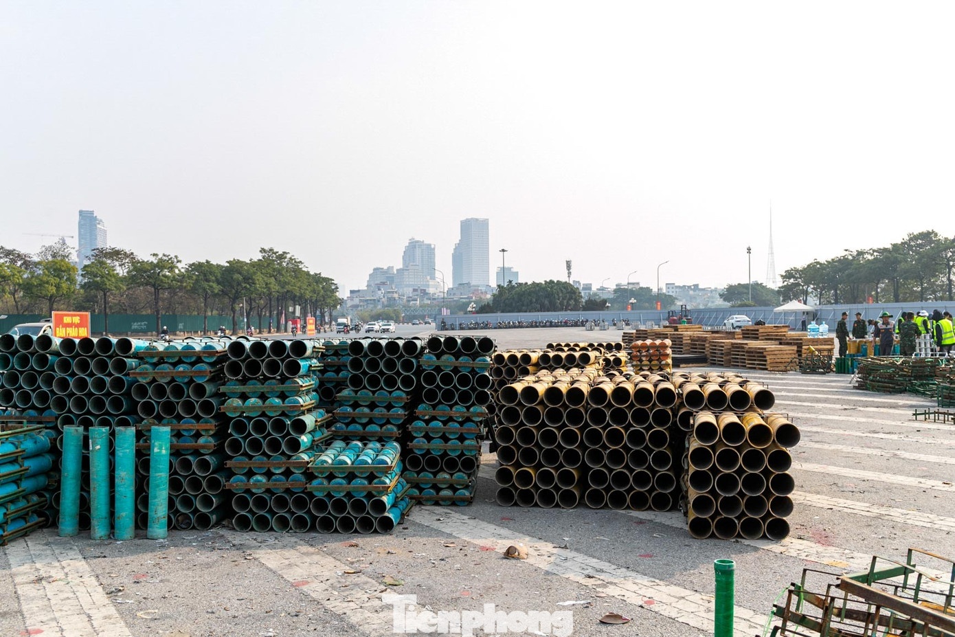 Phao hoa Dai hoi Dang anh 12