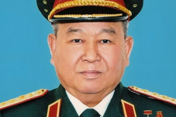 Loi cam on cua Ban Le tang va gia dinh Dai tuong Le Van Dung hinh anh