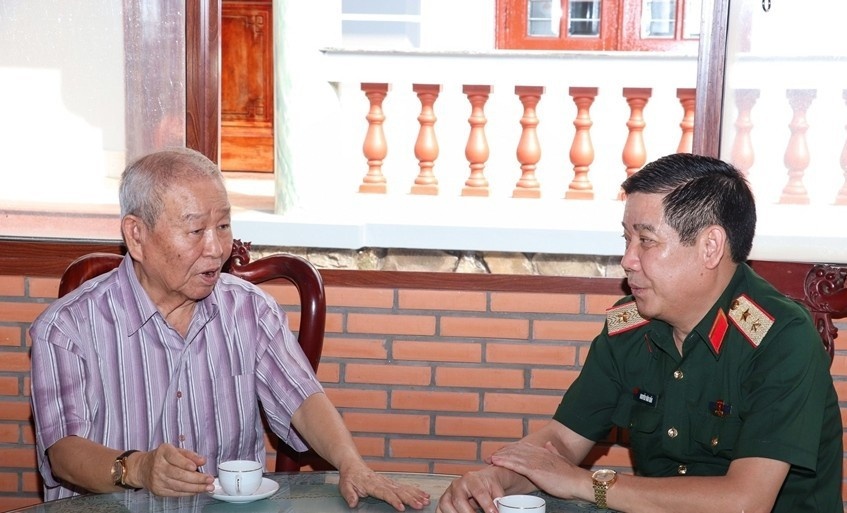 Dai tuong Le Van Dung anh 3