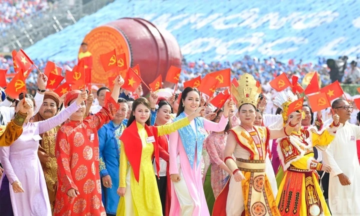 Bo Chinh tri chon 24/11 la 'Ngay Van hoa', ca nuoc duoc nghi lam hinh anh