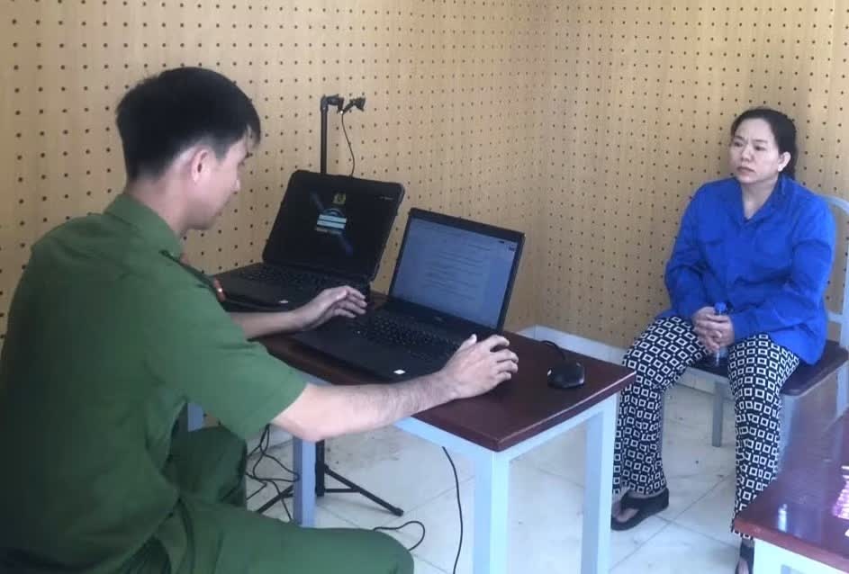 Lua dao,  chiem doat,  hon 17 ty dong anh 1