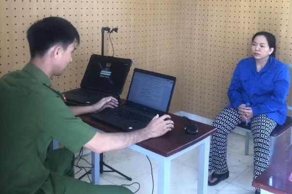 Lua dao, chiem doat hon 17 ty dong bang chieu 'dao han ngan hang' hinh anh