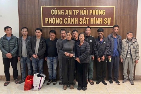 Pha duong day che tao, mua ban vu khi quan dung quy mo lon o Hai Phong hinh anh