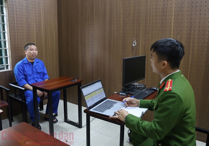 Ca do bong da,  1.200 ty dong anh 1