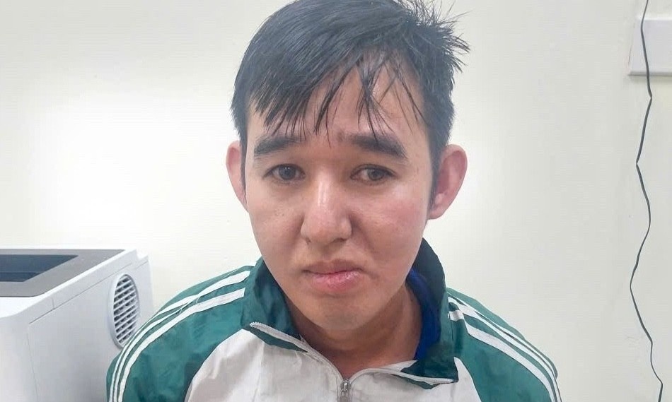 Tam giu hinh su doi tuong hiep dam be gai hinh anh