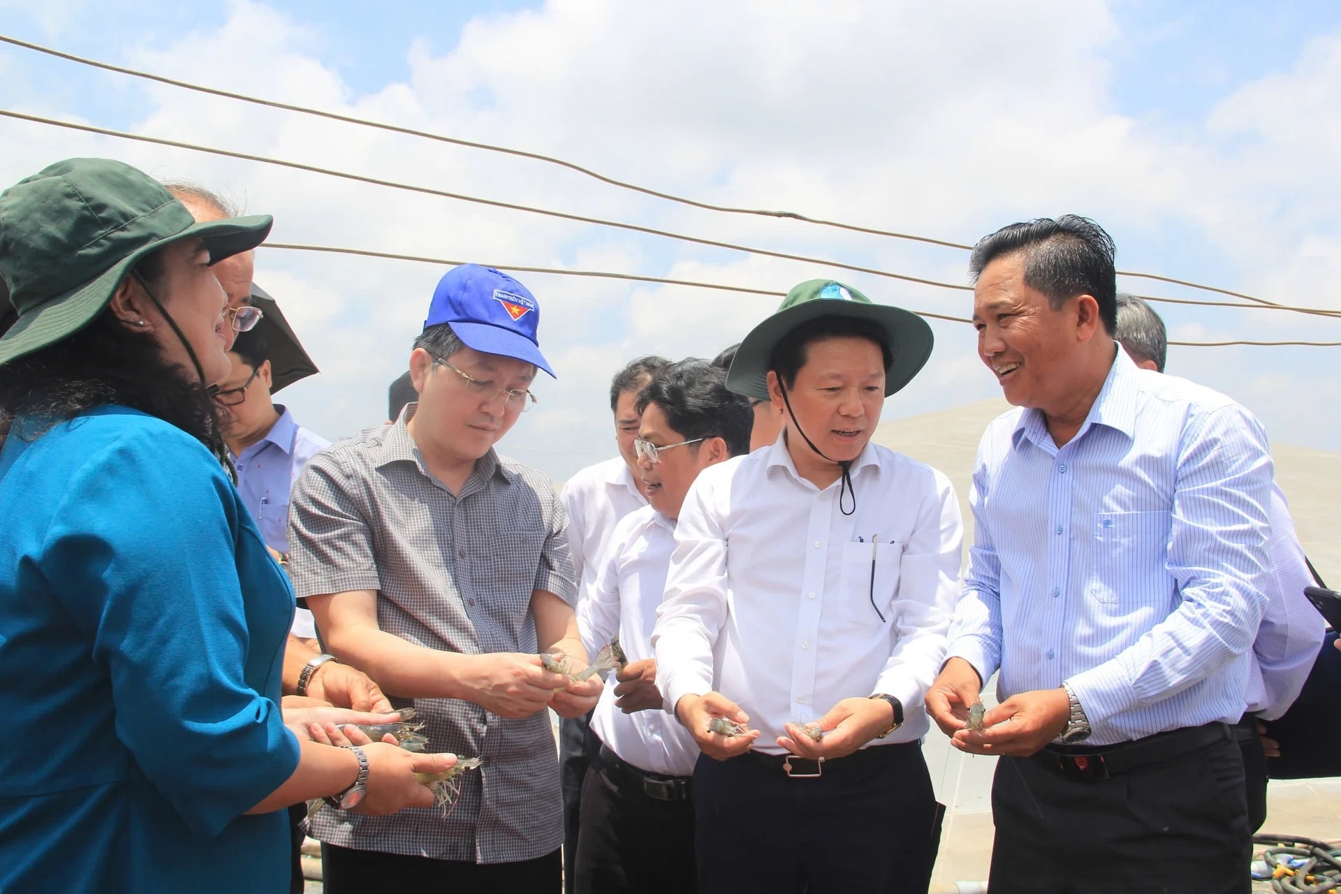 Luong Quoc Doan Nong dan anh 4