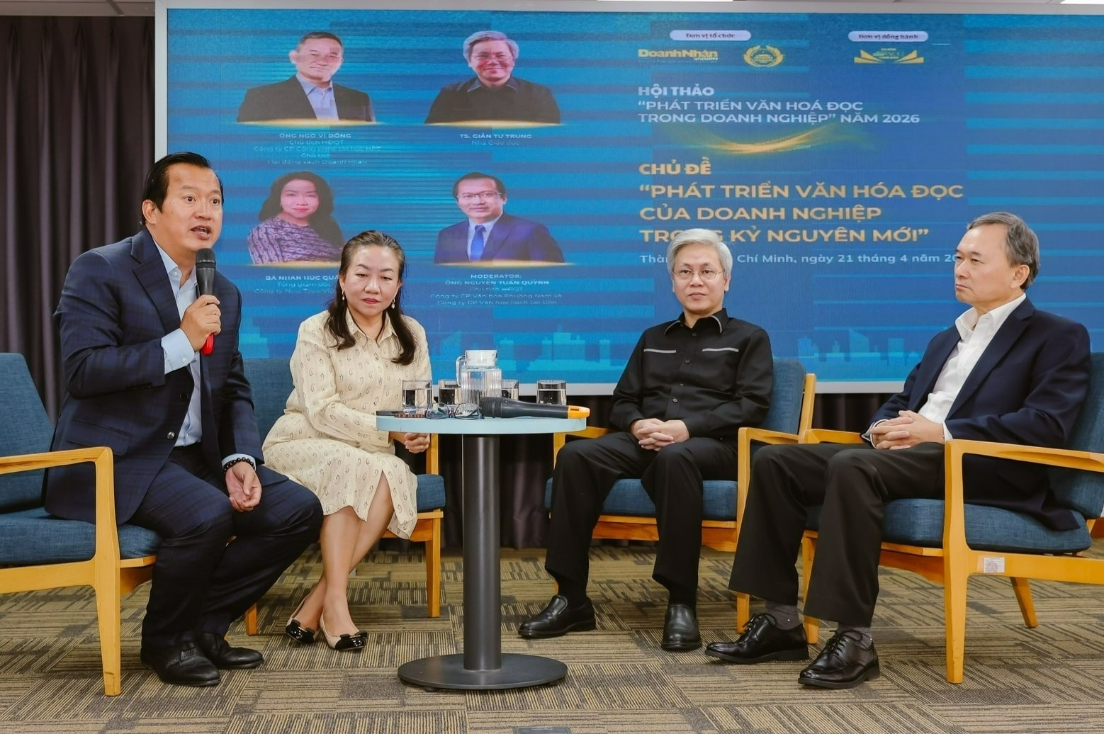 Phat trien van hoa doc: Nen tang cho nang luc canh tranh doanh nghiep hinh anh