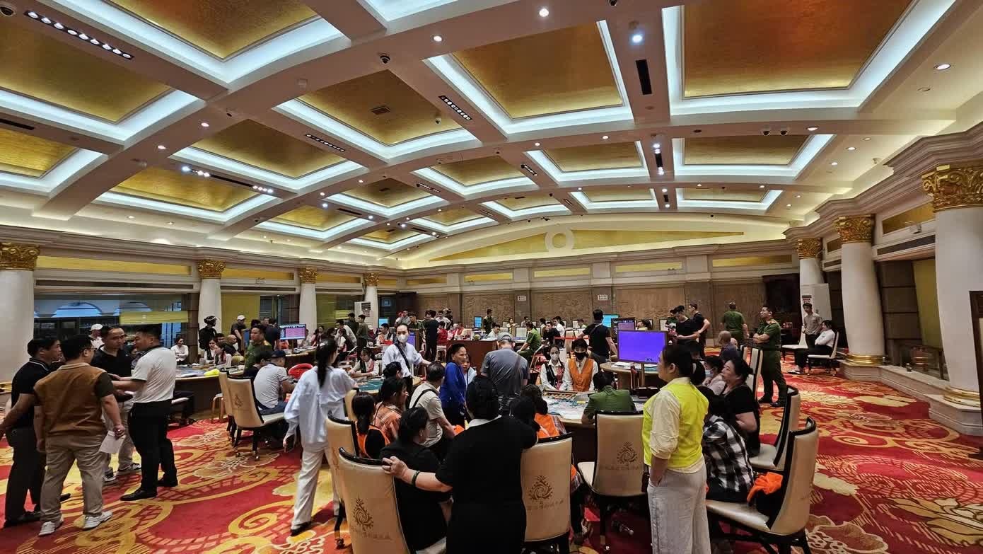 Cong ty Thai Duong,  doanh nghiep Thai Duong,  Giam doc Thai Duong,  Danh bac,  Casino anh 2