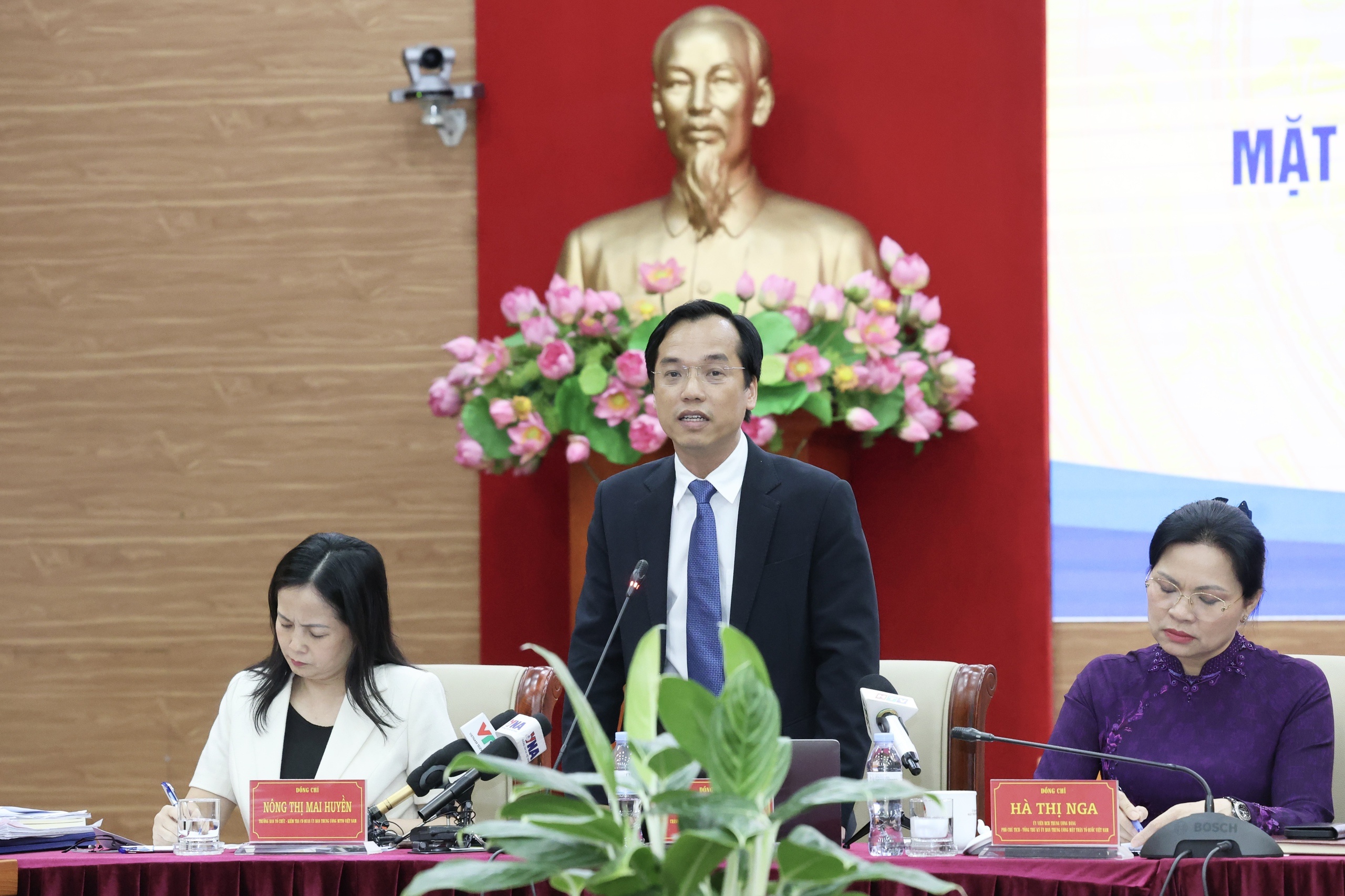 Mat tran To quoc anh 6