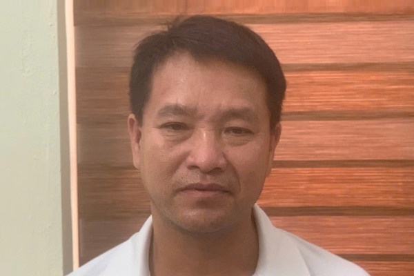 Tam giu hinh su doi tuong dam o 2 be gai hinh anh