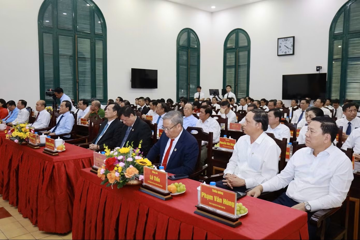 Pham Quoc Hung anh 3