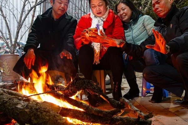 Mien Bac sap don hai dot khong khi lanh tang cuong hinh anh