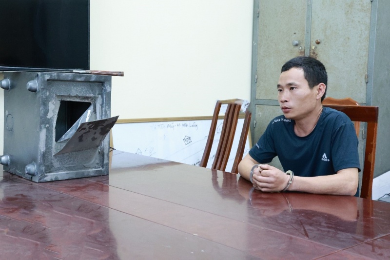 No nan co bac anh 1