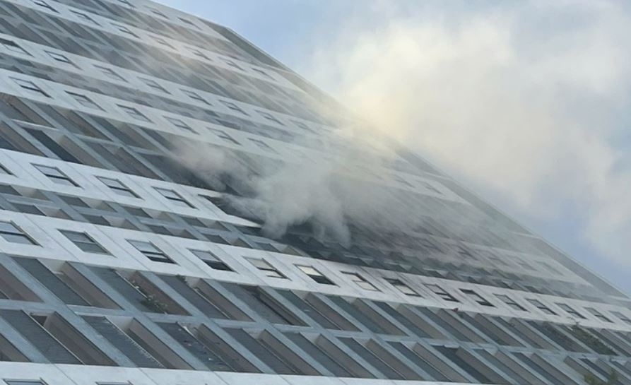 Hai nguoi tu vong trong vu chay chung cu o Nha Trang hinh anh